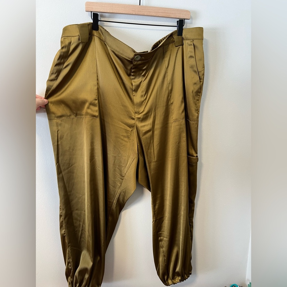 Old Navy High Waisted Satin Jogger Pants